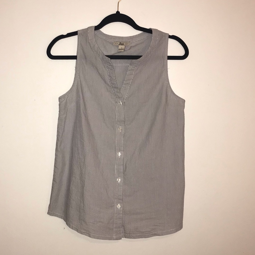 Bass sleeveless top